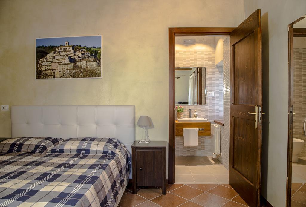 Naturaverde Country House Senigallia Buitenkant foto
